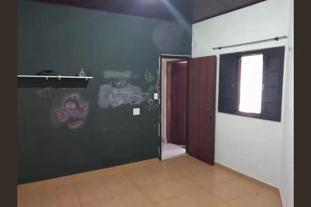 Casa à venda com 95m², 4 quartos e 3 vagasFoto 02