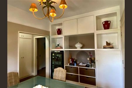 Apartamento à venda com 330m², 4 quartos e 4 vagas