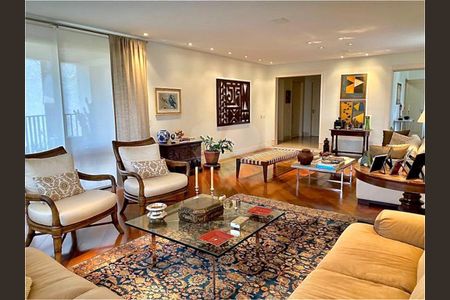 Apartamento à venda com 330m², 4 quartos e 4 vagas