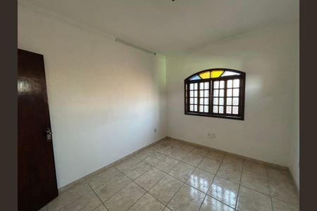 Casa para alugar com 130m², 2 quartos e 2 vagasQuarto
