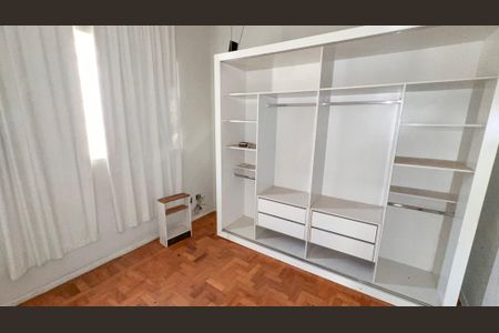 Casa à venda com 380m², 5 quartos e 3 vagasQuarto 4