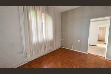 Casa à venda com 380m², 5 quartos e 3 vagasSala 2