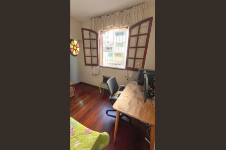 Casa à venda com 380m², 5 quartos e 3 vagasQuarto 3