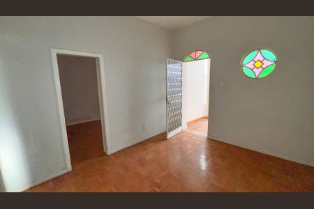 Casa à venda com 380m², 5 quartos e 3 vagasSala 2