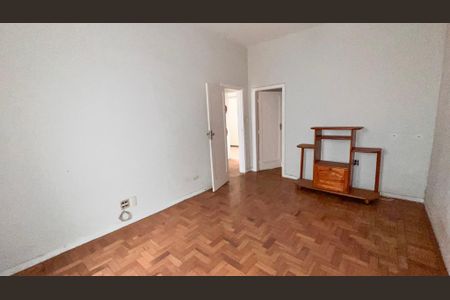 Casa à venda com 380m², 5 quartos e 3 vagasSala 2