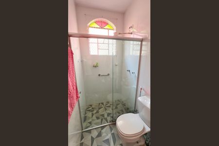 Casa à venda com 380m², 5 quartos e 3 vagasBanheiro Social 2