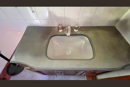 Casa à venda com 380m², 5 quartos e 3 vagasBanheiro Social 2