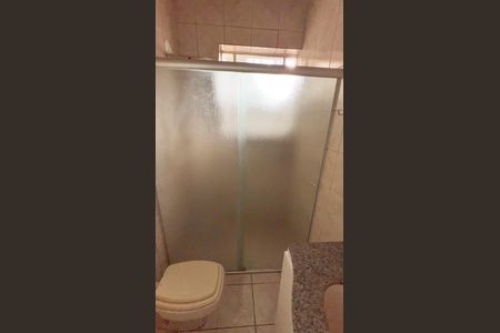 Casa à venda com 380m², 5 quartos e 3 vagasBanheiro Social 2