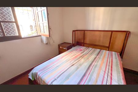 Casa à venda com 380m², 5 quartos e 3 vagasSuíte