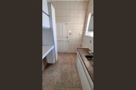 Casa à venda com 380m², 5 quartos e 3 vagasCozinha