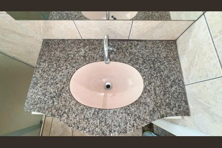 Casa à venda com 380m², 5 quartos e 3 vagasBanheiro Social 2