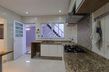 Casa à venda com 127m², 2 quartos e 2 vagasCozinha