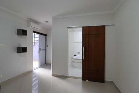 Casa à venda com 127m², 2 quartos e 2 vagasSuíte