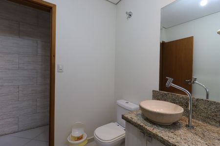 Casa à venda com 127m², 2 quartos e 2 vagasBanheiro Social