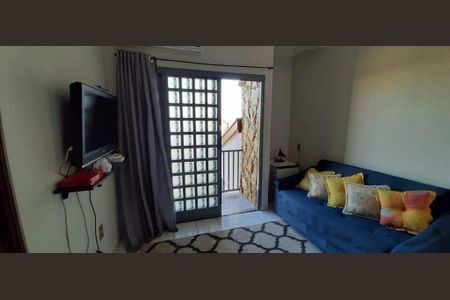 Casa à venda com 140m², 3 quartos e 4 vagas