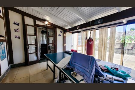 Casa de condomínio à venda com 300m², 3 quartos e 8 vagasEspaço Gourmet