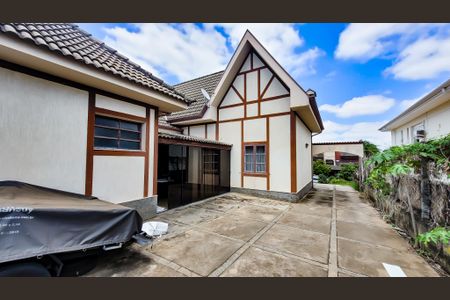 Casa de condomínio à venda com 300m², 3 quartos e 8 vagasÁrea Externa