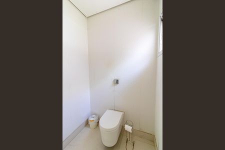 Casa de condomínio à venda com 536m², 5 quartos e 6 vagasLavabo