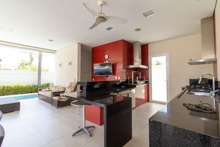 Casa de condomínio à venda com 536m², 5 quartos e 6 vagasÁrea externa