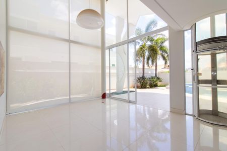 Sala de casa de condomínio à venda com 5 quartos, 536m² em Loteamento Alphaville Campinas, Campinas