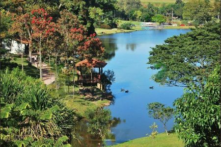 Casa de condomínio à venda com 536m², 5 quartos e 6 vagasÁrea comum