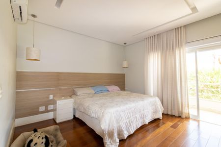 Casa de condomínio à venda com 536m², 5 quartos e 6 vagasSuíte 1