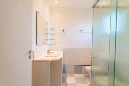 Casa de condomínio à venda com 574m², 6 quartos e 4 vagas