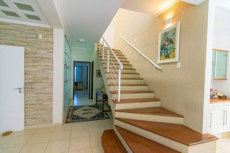 Casa de condomínio à venda com 574m², 6 quartos e 4 vagas