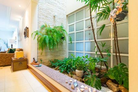 Casa de condomínio à venda com 574m², 6 quartos e 4 vagas