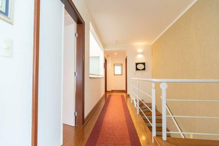 Casa de condomínio à venda com 574m², 6 quartos e 4 vagas