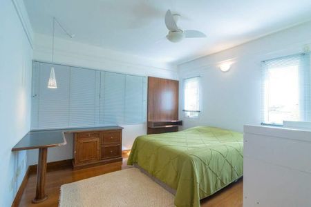 Casa de condomínio à venda com 574m², 6 quartos e 4 vagas