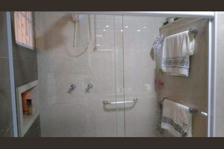 Casa de condomínio à venda com 300m², 3 quartos e 10 vagas