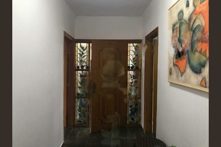 Casa de condomínio à venda com 300m², 3 quartos e 10 vagas