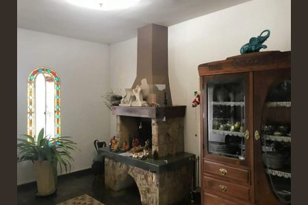 Casa de condomínio à venda com 300m², 3 quartos e 10 vagas