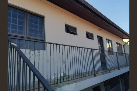 Casa à venda com 248m², 3 quartos e 4 vagas