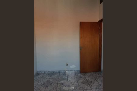 Casa à venda com 248m², 3 quartos e 4 vagas