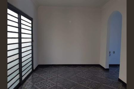 Casa à venda com 248m², 3 quartos e 4 vagas