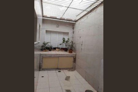 Casa à venda com 231m², 3 quartos e 3 vagas