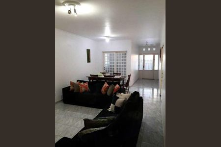 Casa à venda com 231m², 3 quartos e 3 vagas