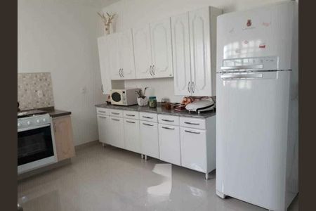 Casa à venda com 231m², 3 quartos e 3 vagas