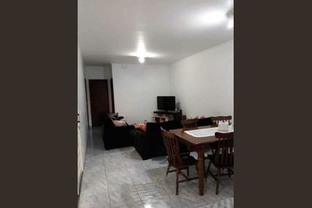 Casa à venda com 231m², 3 quartos e 3 vagas