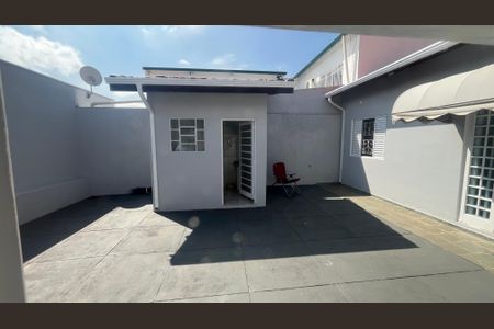 Casa à venda com 168m², 2 quartos e 2 vagasÁrea comum