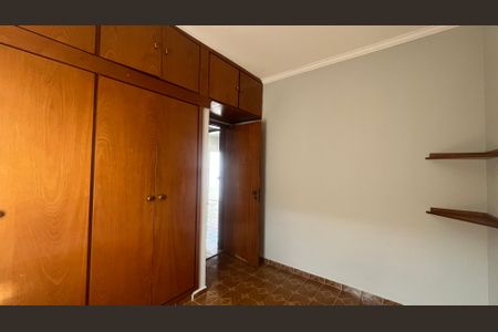 Casa à venda com 168m², 2 quartos e 2 vagasQuarto 2