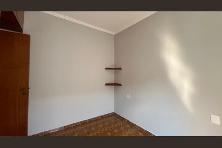 Casa à venda com 168m², 2 quartos e 2 vagasQuarto 2