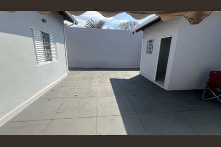 Casa à venda com 168m², 2 quartos e 2 vagasÁrea comum