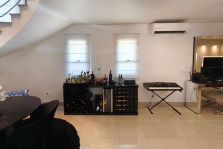 Sala de Estar de casa de condomínio à venda com 4 quartos, 262m² em Swiss Park, Campinas