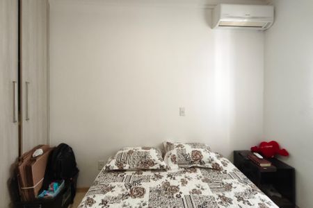 Casa de condomínio à venda com 262m², 4 quartos e 4 vagasQuarto 1