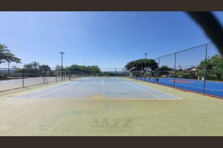 Casa de condomínio à venda com 285m², 4 quartos e 4 vagas