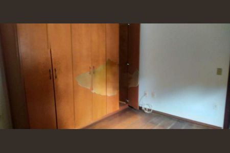 Casa de condomínio à venda com 285m², 4 quartos e 4 vagas