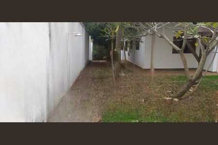 Casa de condomínio à venda com 285m², 4 quartos e 4 vagas